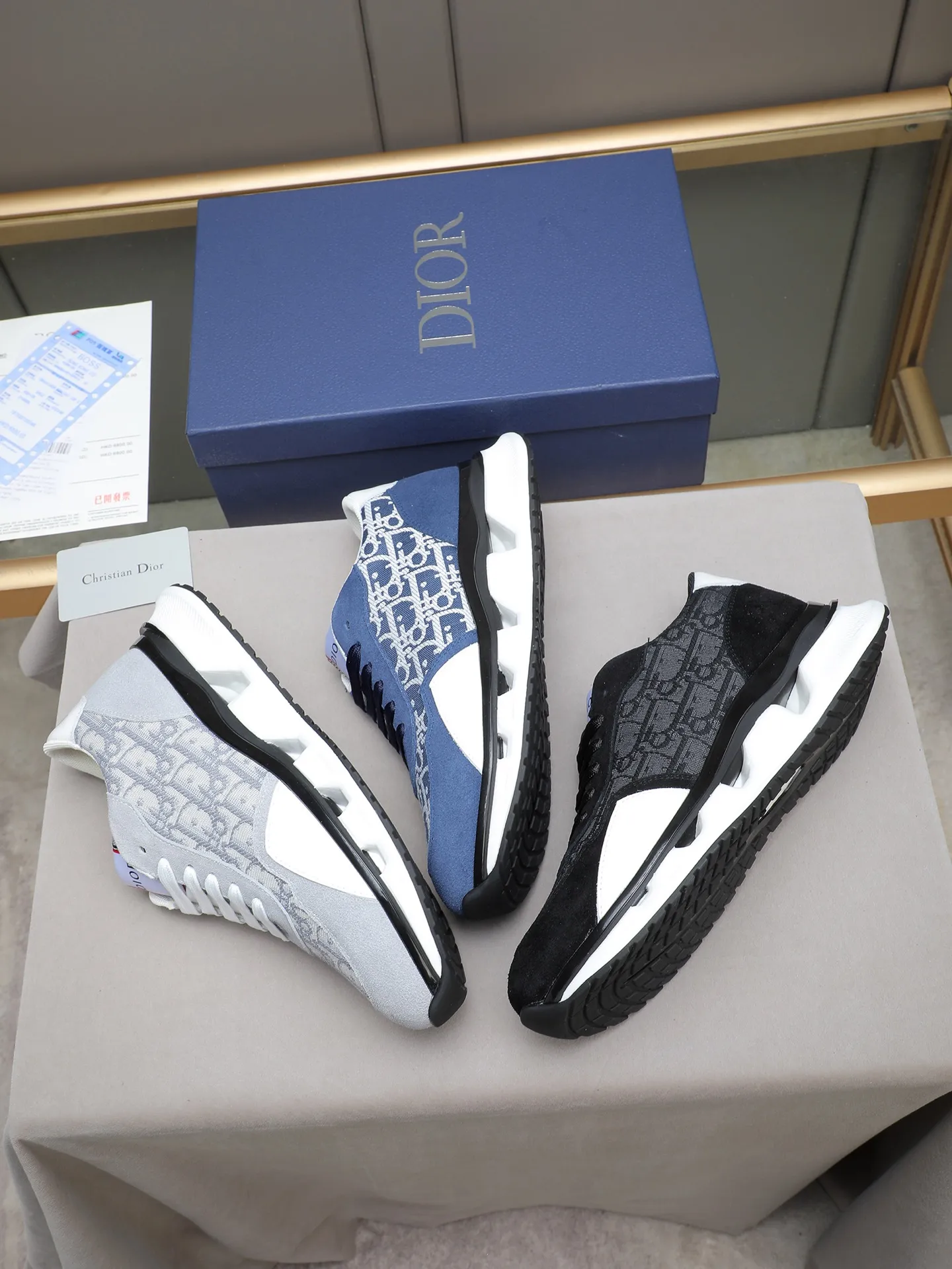 PP460 New Dior🆕The latest men's casual sports shoes, the upper is made of imported cowhide➕Dior's special material! Breathable sheepskin. The TPU blade base is lightweight and wear-resistant! Size:38-44 (45 customized)
